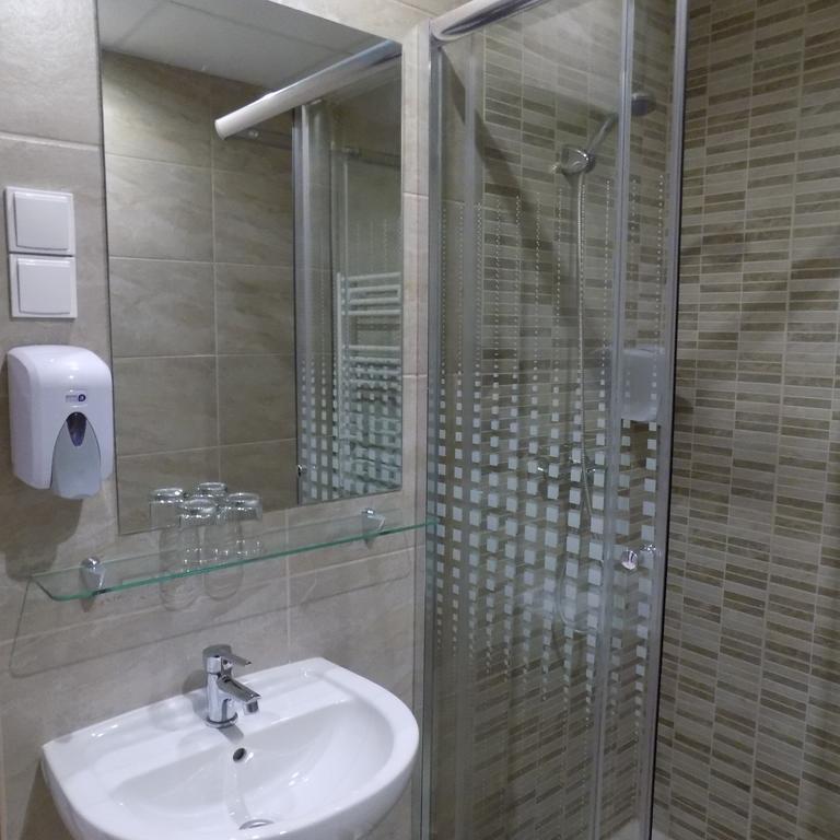 Fortuna Hotel Мишкольц Экстерьер фото